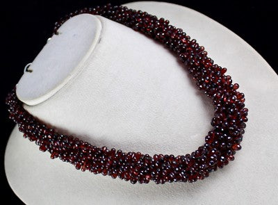 Natural Pyrope Almandine Garnet Teardrop Beaded 867 Ct Sterling Silver Necklace