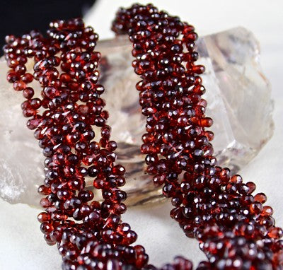 Natural Pyrope Almandine Garnet Teardrop Beaded 867 Ct Sterling Silver Necklace