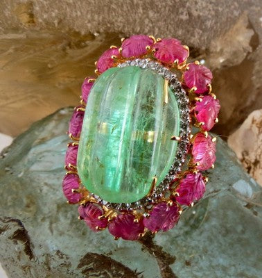 Certified Vintage Natural Emerald 10ct Ruby Carved Natural Diamond 18k Gold Ring
