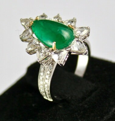 Certified Natural Emerald 33.79ct Pear Cabochon Natural Diamond 18k Gold Ring