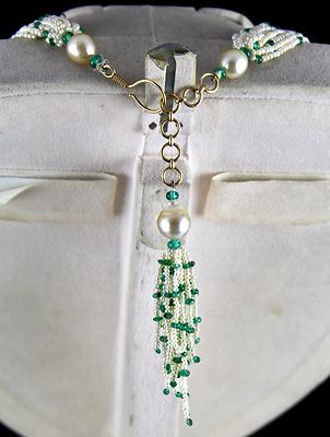 Certified Natural Emerald 10ct Carved Natural Diamond 18k Gold Pearl Necklace
