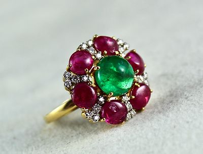 Certified Natural Emerald Burma Ruby Cabochon Diamond Gold Party Ring