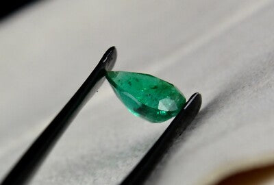 Certified Gtl 11x7mm Natural Emerald 2.64 Ct Pear Gemstone For Ring Pendant