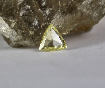 Certified 8x8 Mm Natural Rose Cut Yellow Diamond 0.98 Ct Triangle For Pendant