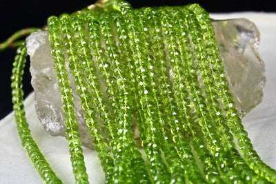 Certified Natural Peridot 1133ct Green Gemstone Beads Cocktail Necklace