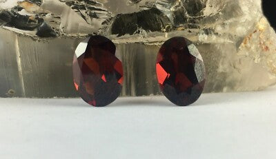 Natural Rhodolite Garnet Oval 11.44ct Pair Finest Gemstone For Earrings