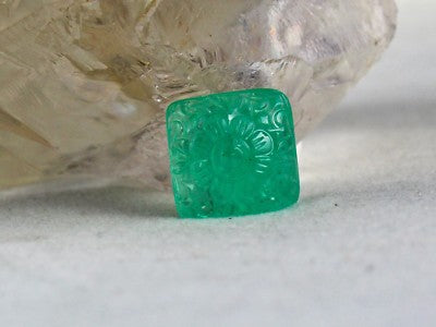 Certified 16mm Square Natural Emerald 18.60 Ct Gemstone For Ring Pendant