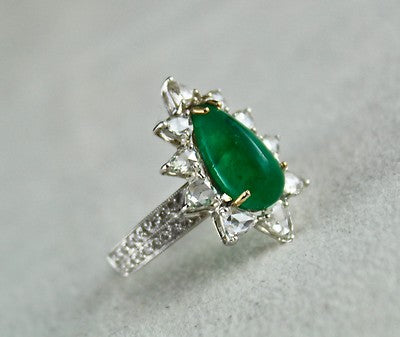 Certified Natural Emerald 33.79ct Pear Cabochon Natural Diamond 18k Gold Ring