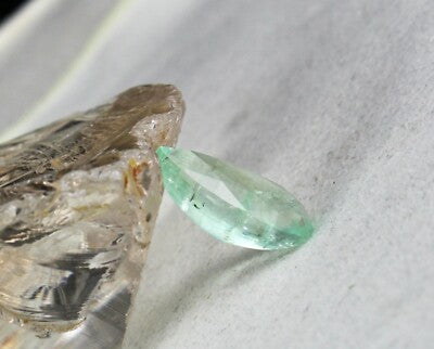 Certified 20x11 Mm Natural Colombian Emerald 10.95ct Pear Ring Pendant