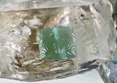 Antique Carved 71.40 Ct Natural Greenish Blue Aquamarine Gemstone For Pendant