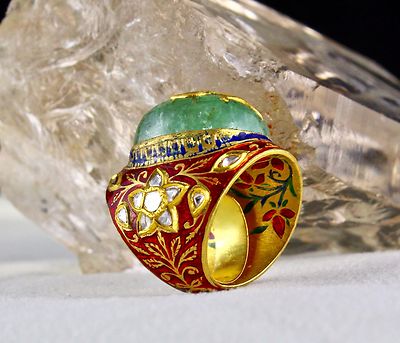 Certified Natural Colombian Emerald 132.50ct 22k Gold Jadau Diamond Ladies Ring