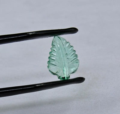 12x9 Mm Natural Colombian Emerald 2.47ct Carved Leaf Gemstone For Ring Pendant