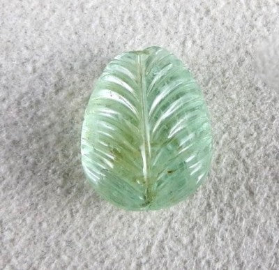 Certified Natural Emerald 17 Ct Carved Leaves Gemstone For Pendant Designing