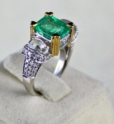 Certified Natural Colombian Emerald 2ct Octagon Natural Diamond 18k Gold Ring