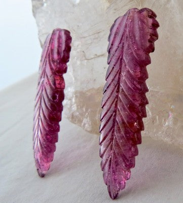 Natural Pink Tourmaline 37ct Carved Leaves Gemstone For Earring Design