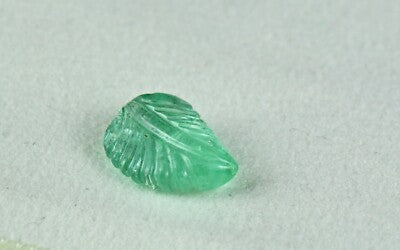 Certified Natural Colombia Emerald 6.10 Ct Carved Leaf Gemstone For Ring Pendant