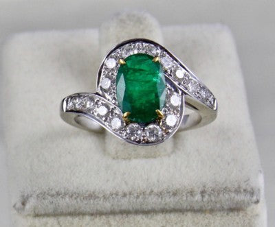 Certified Natural Zambian Emerald 10.00ct Diamond 18k Gold Ring For Women