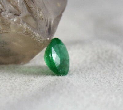 Certified Natural Zambian Emerald 2.60 Ct Round Cut 9mm Loose Gem Pendant Ring