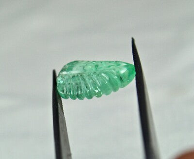 Certified Natural Colombia Emerald 6.10 Ct Carved Leaf Gemstone For Ring Pendant