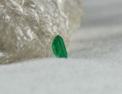 Top Natural Emerald Octagon Cut 6 X 4 Mm 0.66 Ct Gemstone For Ring
