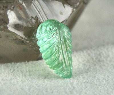 Certified Natural Colombian Emerald 6.48ct Carved Leaf Gemstone For Pendant