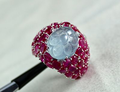Certified Natural Blue Sapphire 18k Gold Party Ring With Carved Rubies Diamond