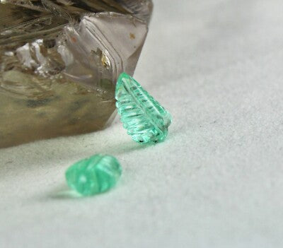 Certified Natural Colombian Emerald 4.96 Ct Carved Leaves Pair Loose Gemstone