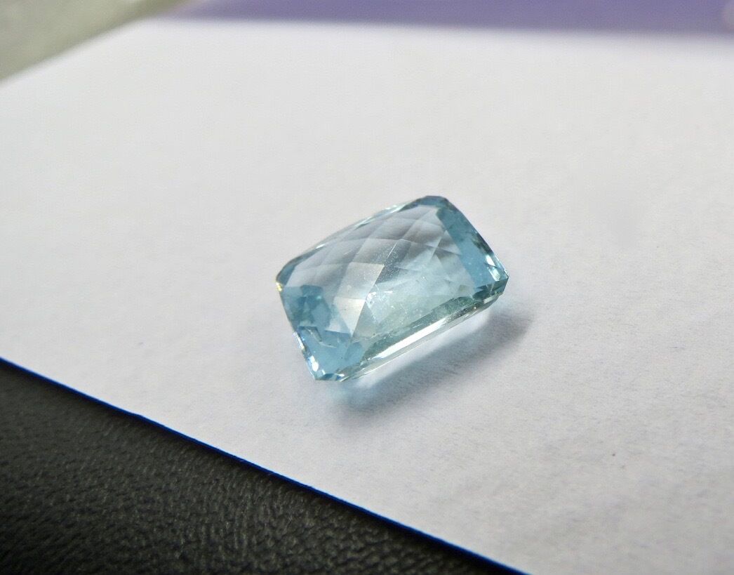 Natural Blue Aquamarine Square Cut Gemstone 4.76 Carats Ring Pendant Designing