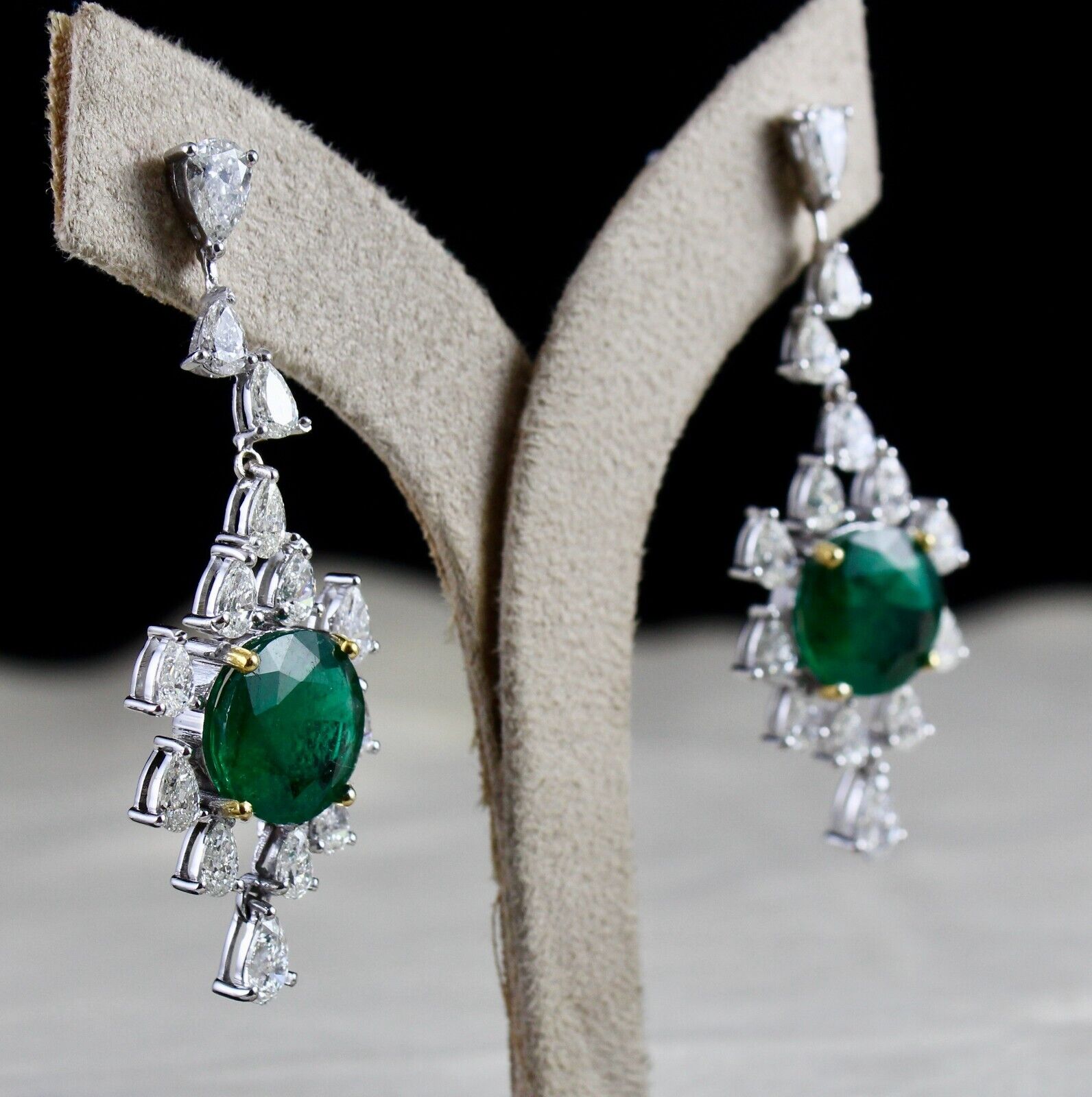 Natural Zambian Emerald Pair White Diamond Cut 18k Gold Dangle Important Earring