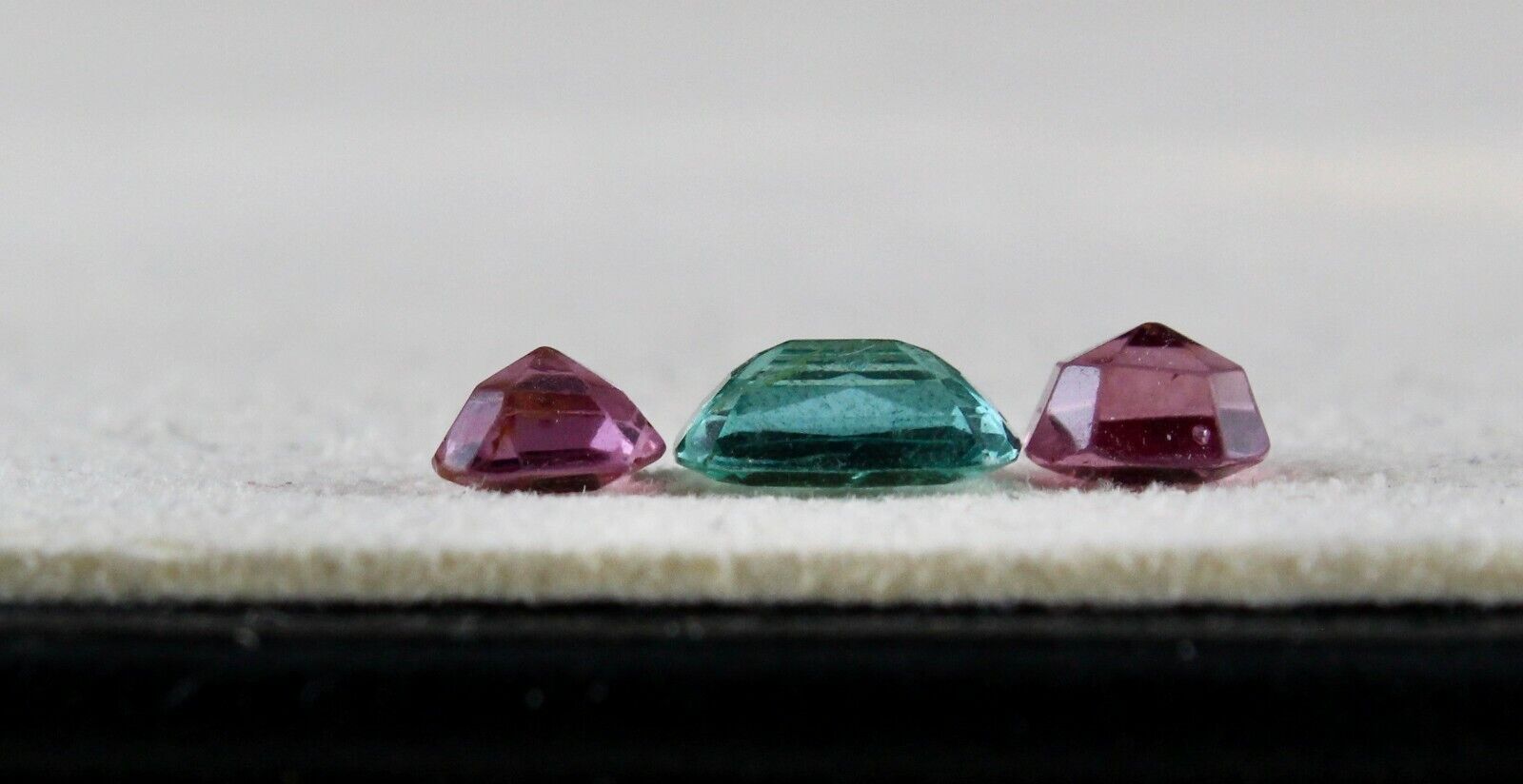 NATURAL OLD SPINEL EMERALD CUSHION CUT 3 PCS 2.58 CARATS GEMSTONE RING PENDANT