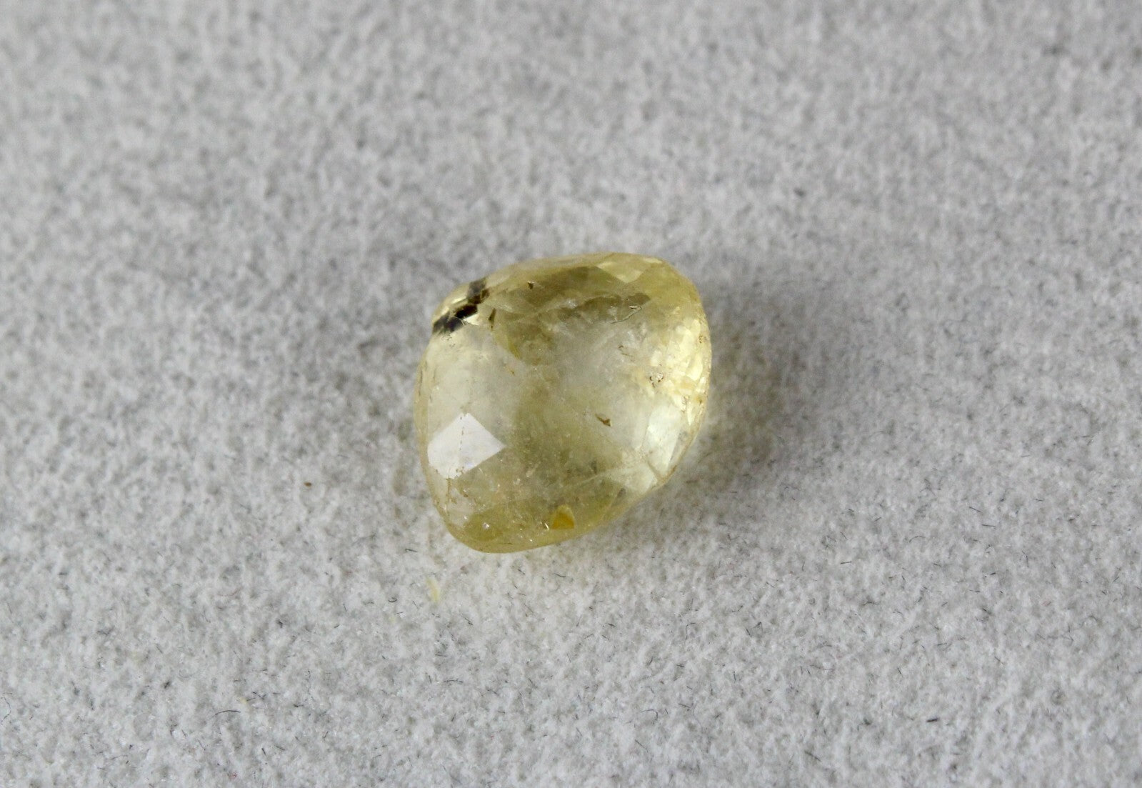 Certified Heirloom Natural Unheat Yellow Sapphire 9.22 Ct Old Gemstone Pendant