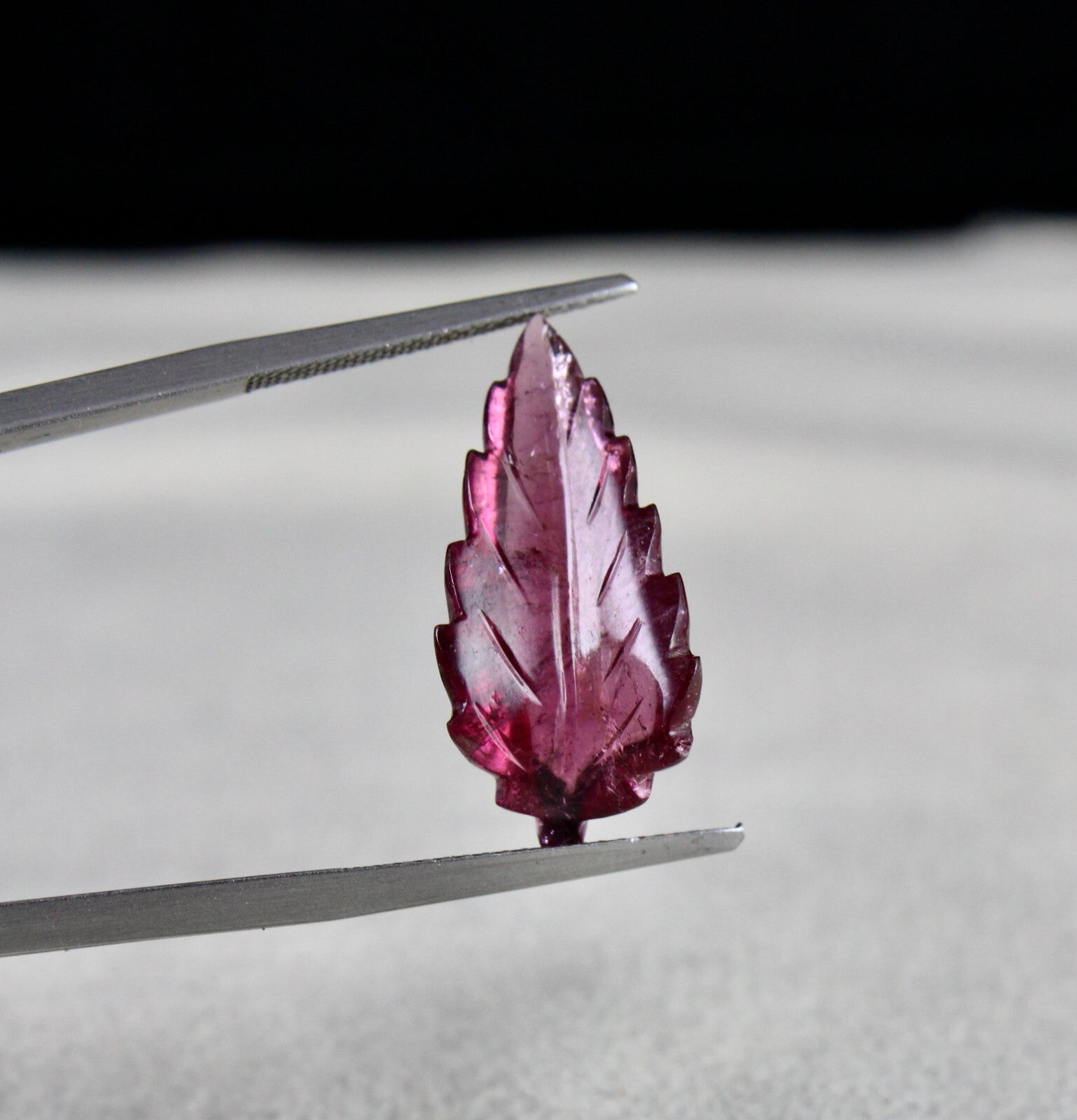Natural Pink Tourmaline 6.92 Ct Carved Leaf Gemstone For Pendant Ring Design