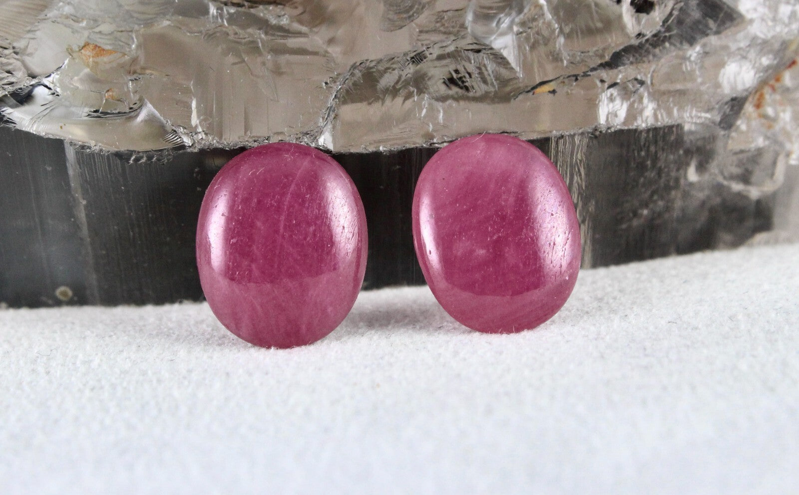 Natural Ruby Oval Cabochon 18.19ct 4 Pc Loose Gemstone For Earring Design