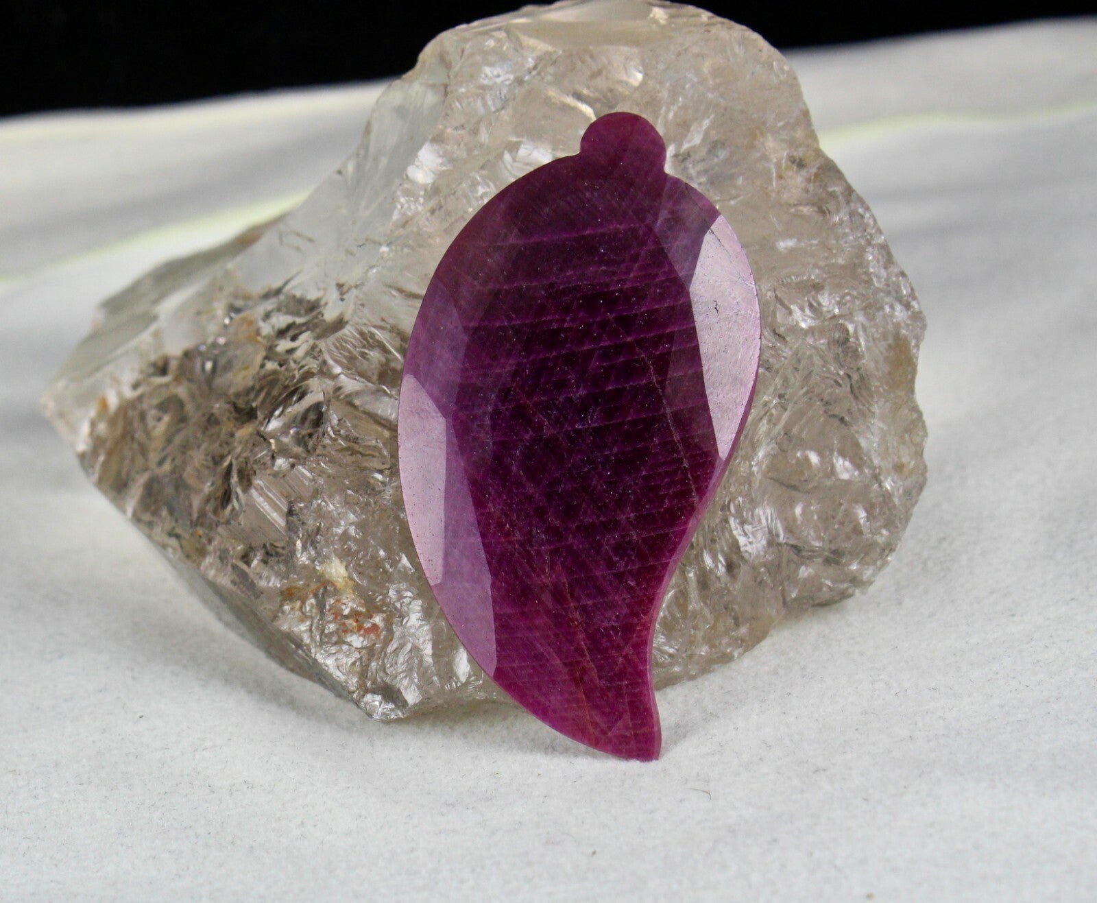 Unheated Natural Ruby Cabochon 93 Ct Loose Gemstone For Designing Pendant