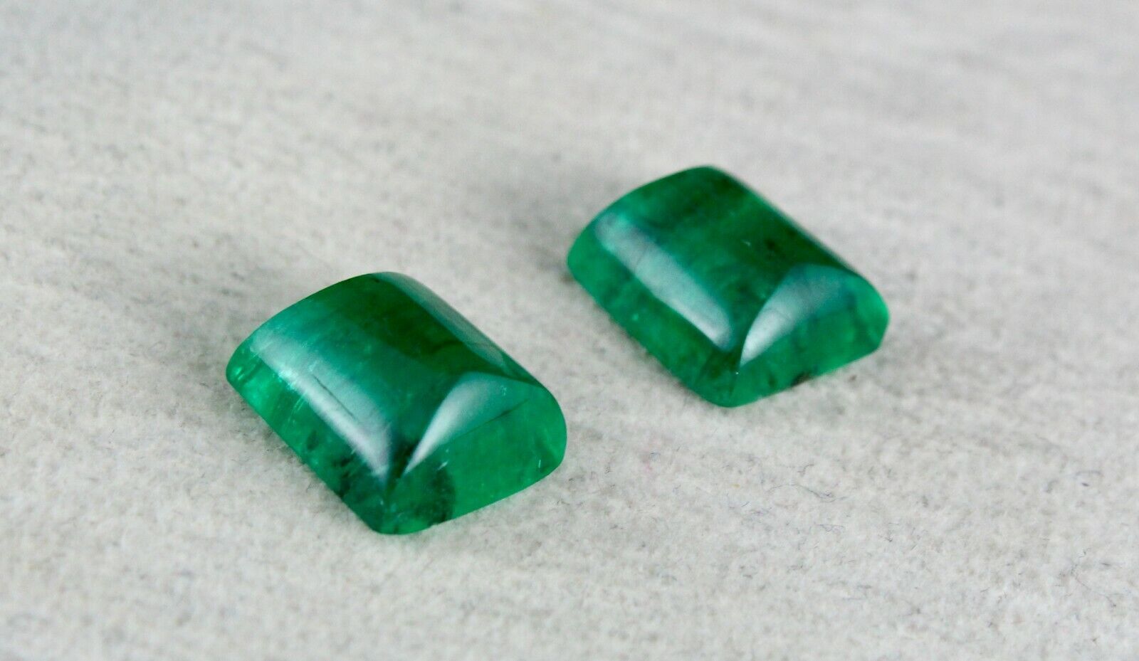 GTL CERTIFIED NATURAL ZAMBIA EMERALD CABOCHON 15.43 CARATS GEMSTONE PAIR EARRING