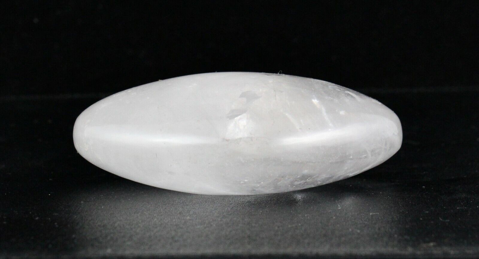 NATURAL ROCK CRYSTAL QUARTZ HEART 1329 CTS PAPER WEIGHT GEMSTONE HOME DECOR