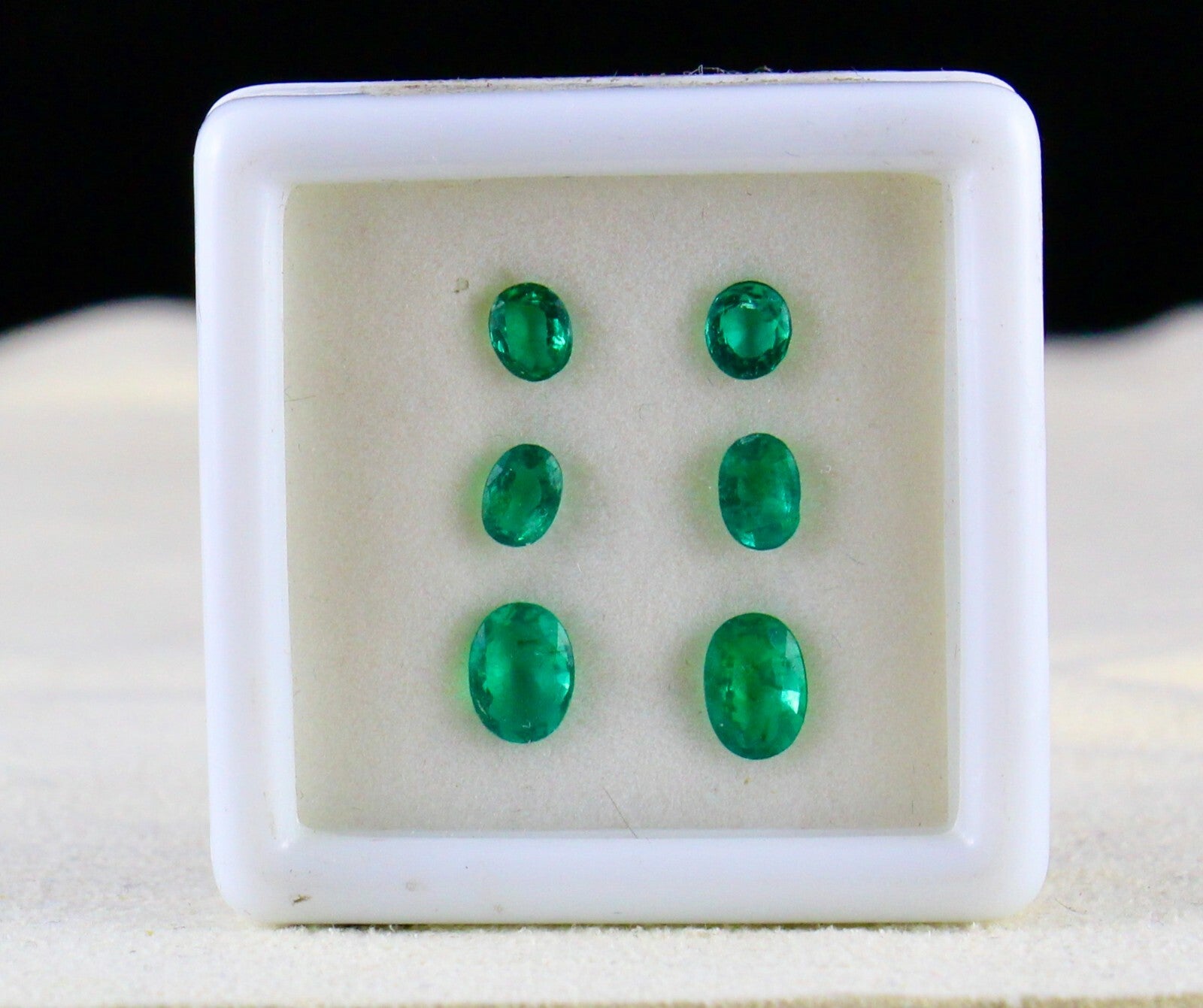 Natural Zambia Emerald 6 Pcs 3.08 Cts Oval Cut Loose Gemstone Certified Earrings