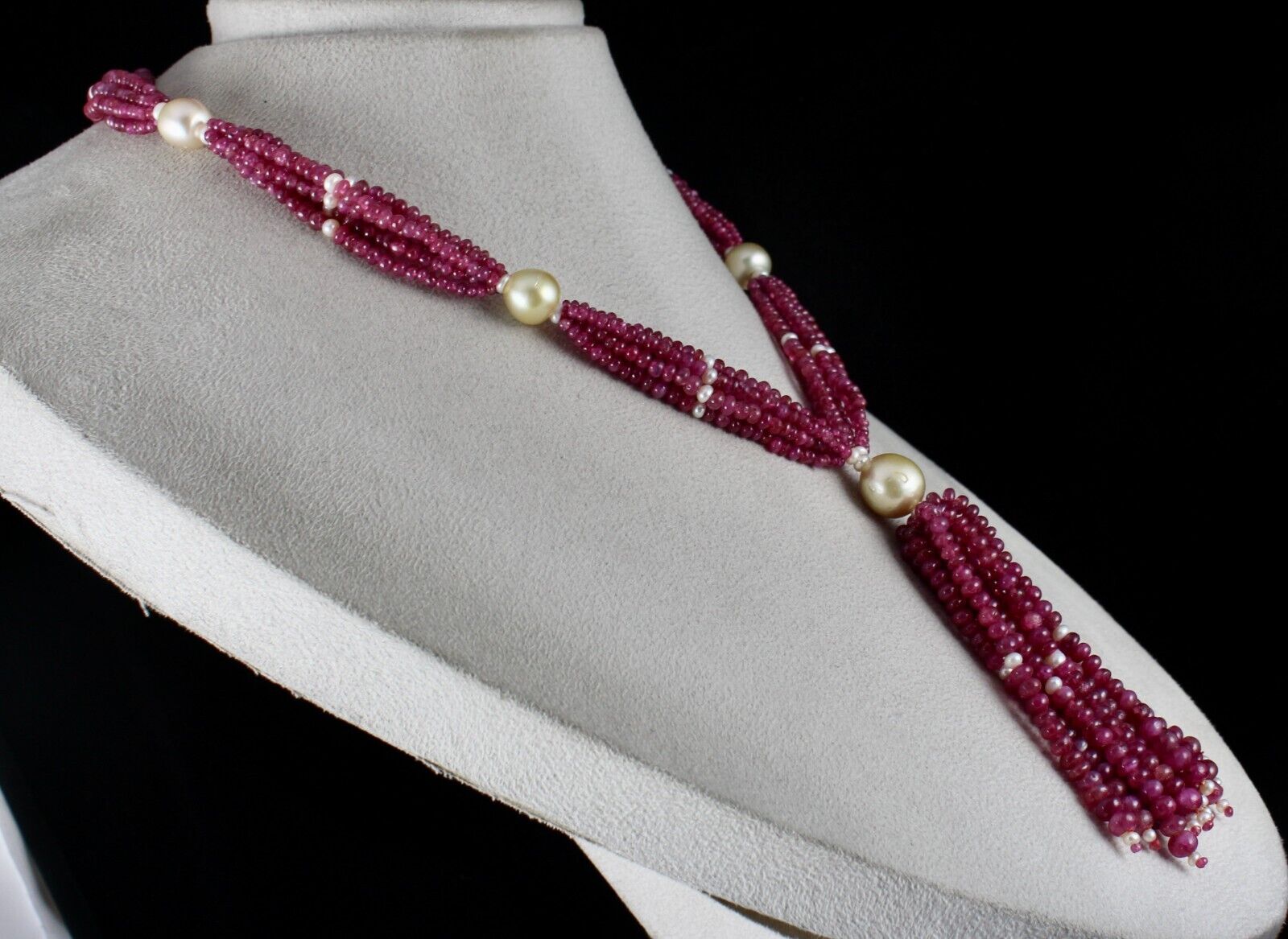 NATURAL CERTIFIED BURMESE RUBY ROUND GEMSTONE PEARL BEADS 617 CTS GOLD NECKLACE