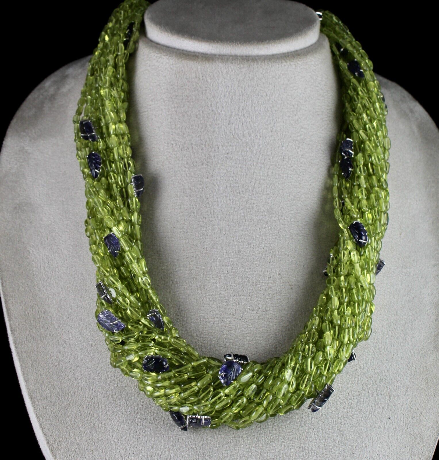 Designer Natural Peridot Bead Iolite Carved Leaf 1379 Ct Silver Fashion Necklace