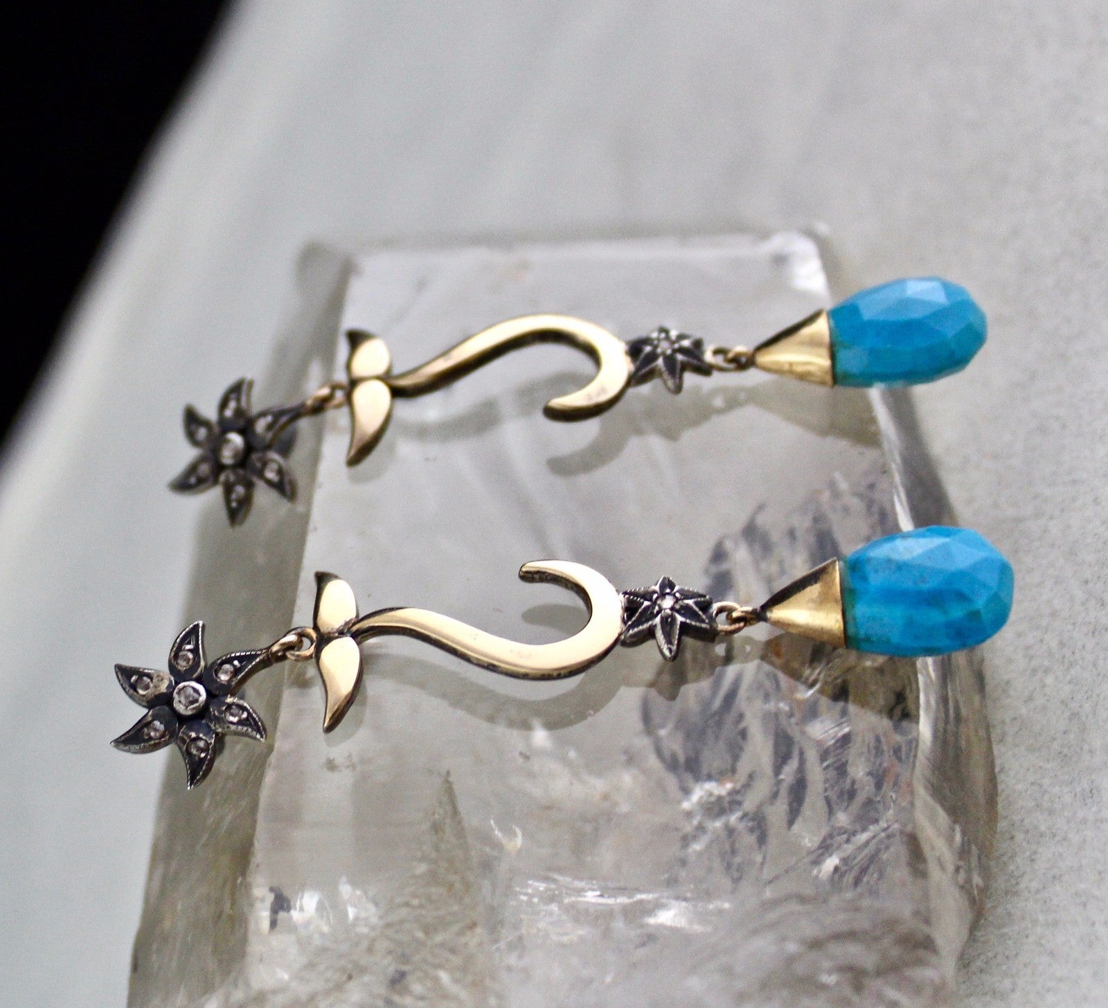 Victorian 18k Yellow Gold Silver Blue Turquoise 10ct Natural Diamond Earrings