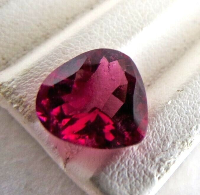 NATURAL RUBELLITE PINK TOURMALINE 10.5MM HEART CUT 4.03 CARATS GEMSTONE FOR RING