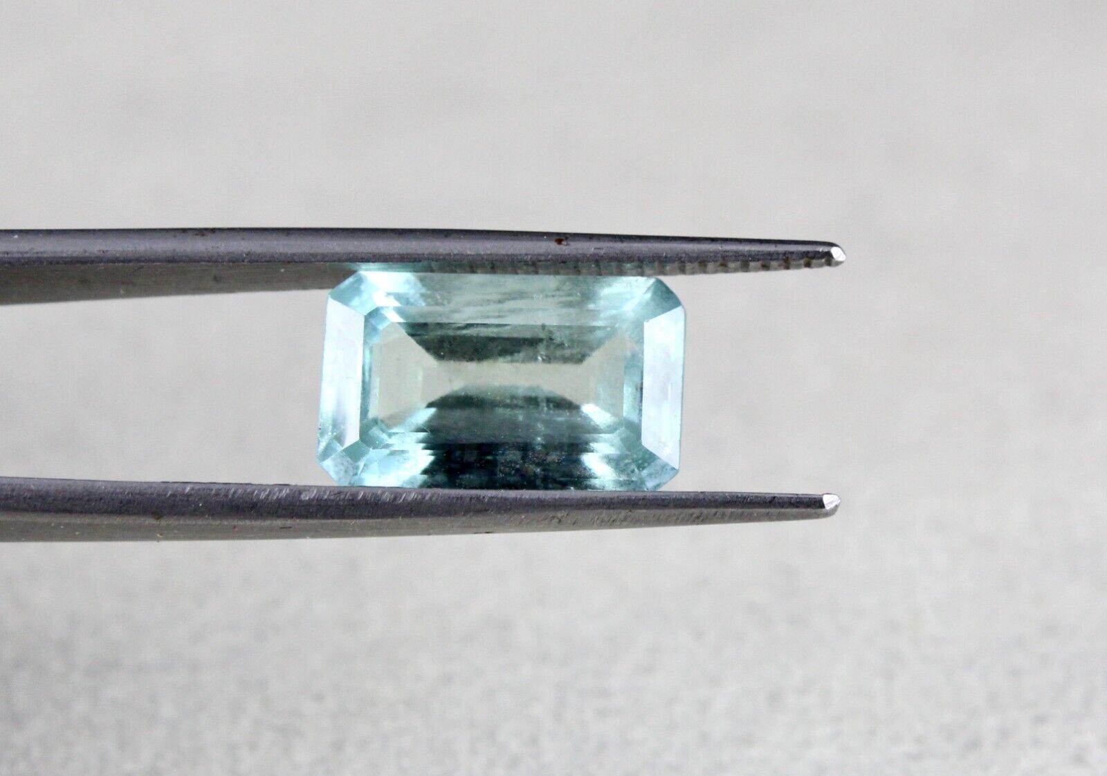 Natural Blue Aquamarine Cut Octagon 4.67 Carats Loose Gemstone For Ring Pendant