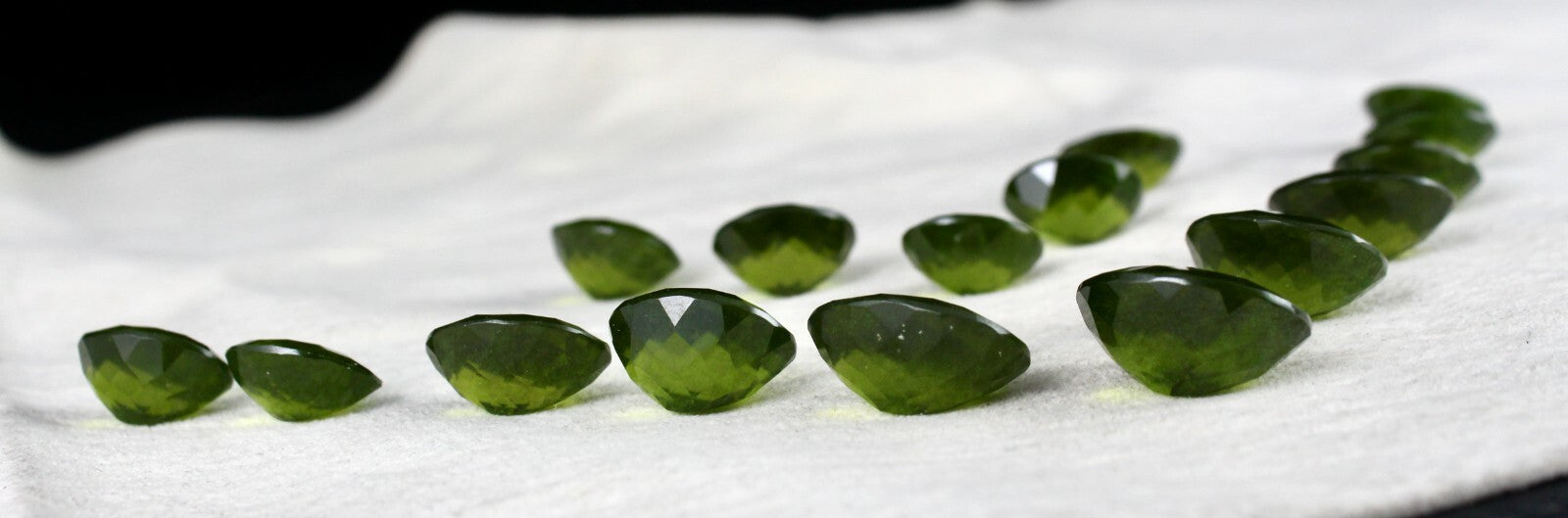 Certified Natural Green Vesuvianite Idocrase 160.68 Ct Stone Ring Pendant Set