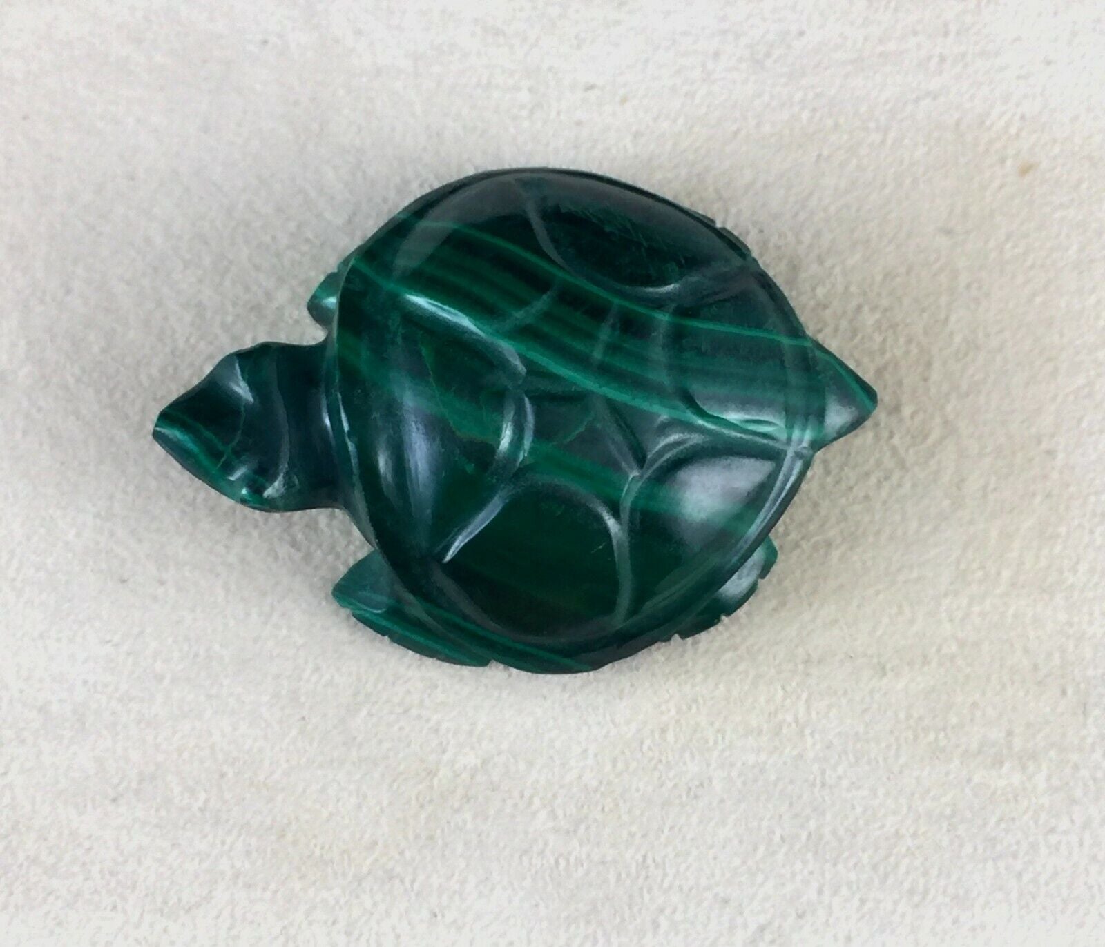 Natural Malachite Carved Tortoise 291 Carats Gemstone Statue Pendant Designing