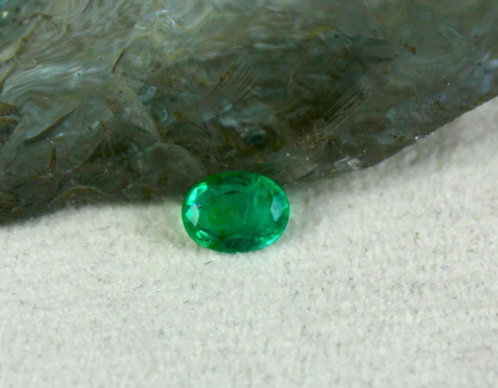 Certified Natural Emerald 7 Pc Set Oval Cut 5.05 Ct Loose Gemstone For Designing