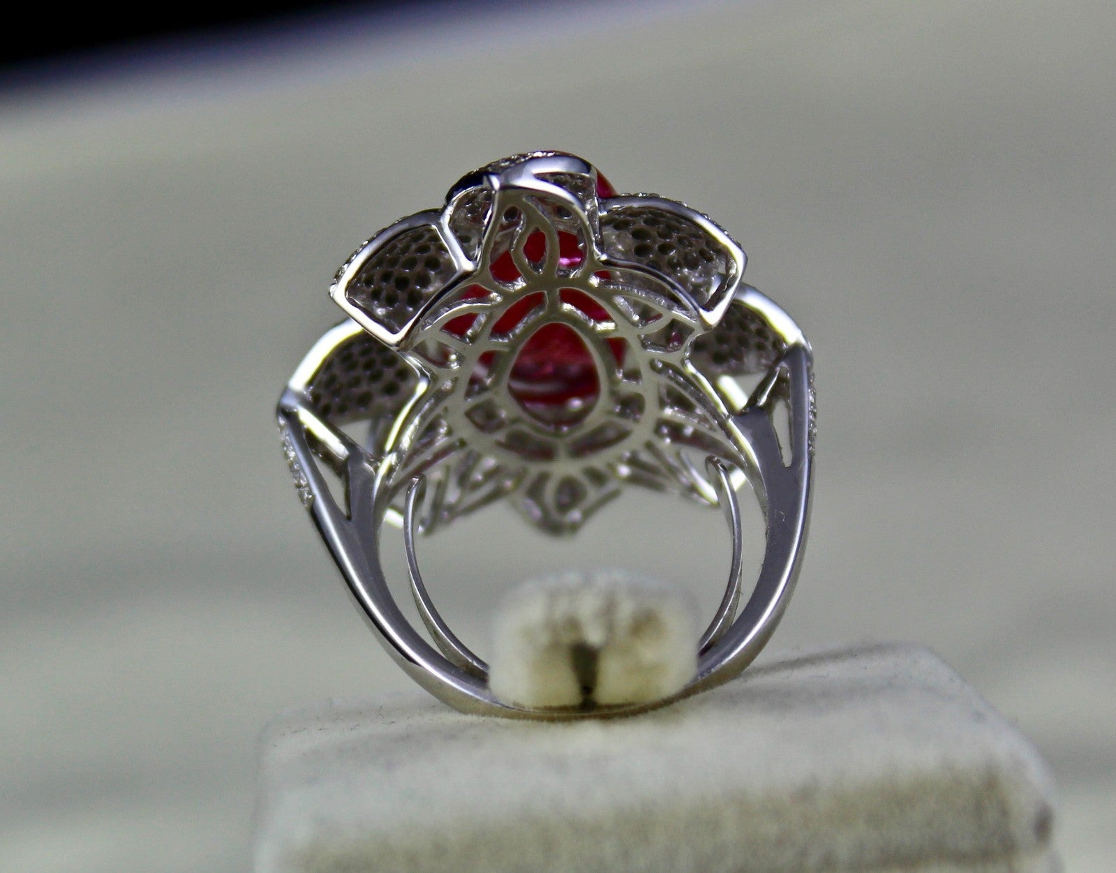 Natural Burma Ruby 12.11 Ct Cabochon Diamond Pavé Ring 18k White Gold For Women