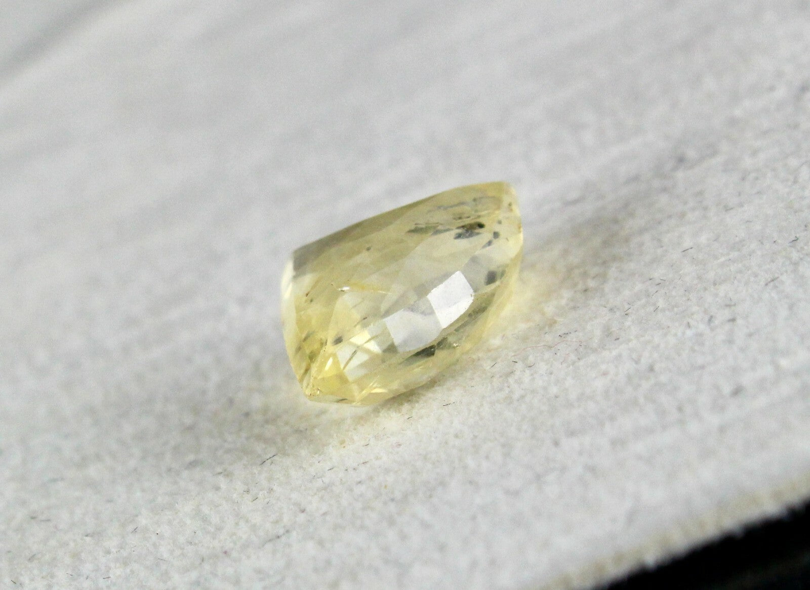 Certified Natural Yellow Sapphire Triangle Cut 8.63ct Gemstone Pendant Ring