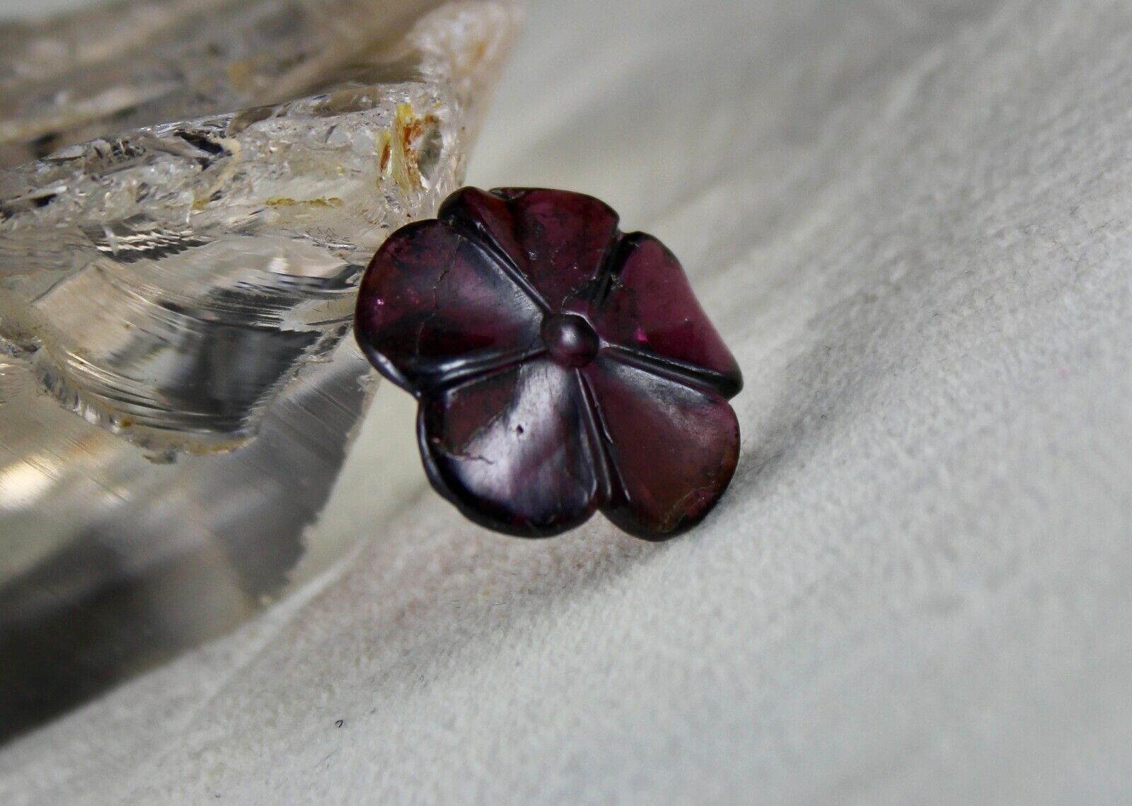 NATURAL GARNET CARVED FLOWER 15 PCS 166 CARATS GEMSTONE RING PENDANT EARRING SET