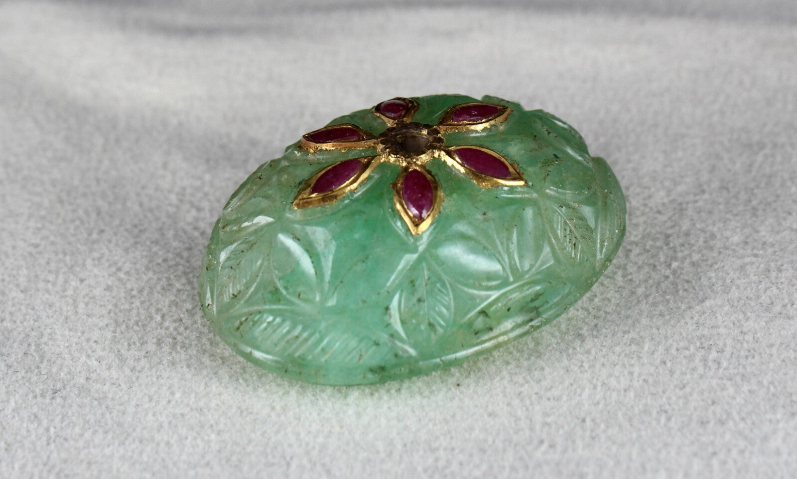 Certified Mughal Emerald Quartz 10ct Carved Ruby 22k Gold Pendant Design