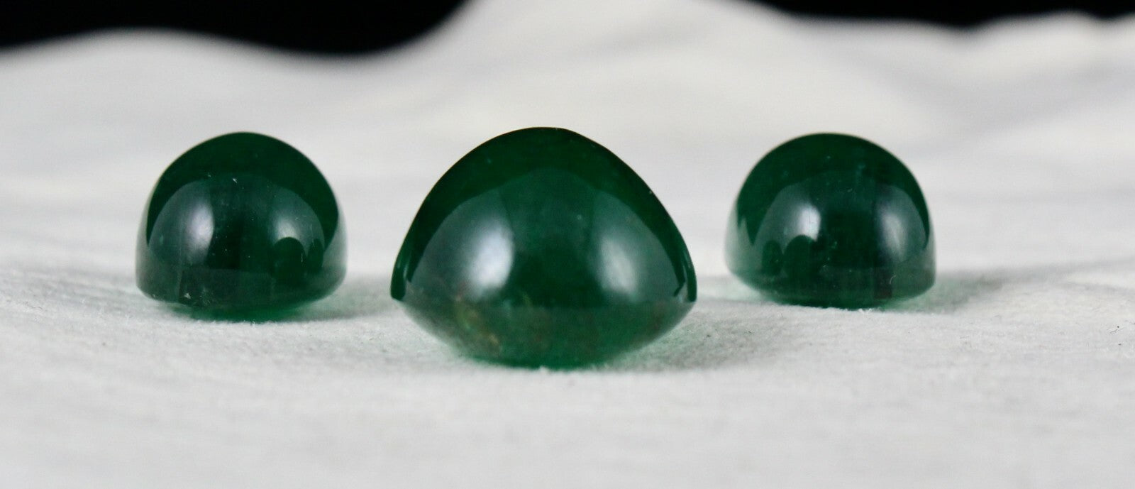Certified Natural Zambian Emerald 82.92 Ct Oval Cabochon Gemstone Set